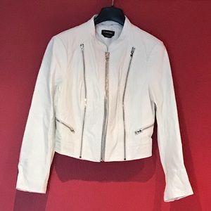 MAKE AN OFFER!! NWT Bebe leather jacket